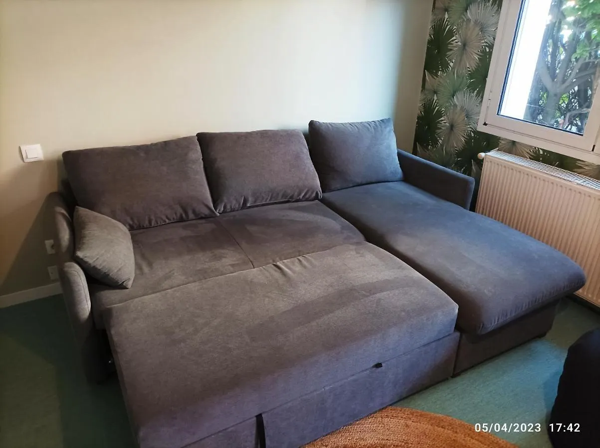 La Cahute, Gite Avec Jardin Pour 15 Personnes 몽토방 프랑스
